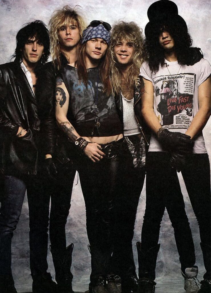 Foto da banda de rock Guns N' Roses nos anos 80.